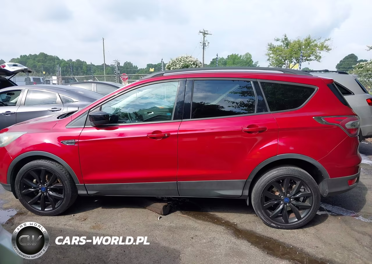 2017 Ford Escape Se VIN:1FMCU0GD9HUA19107 - 14