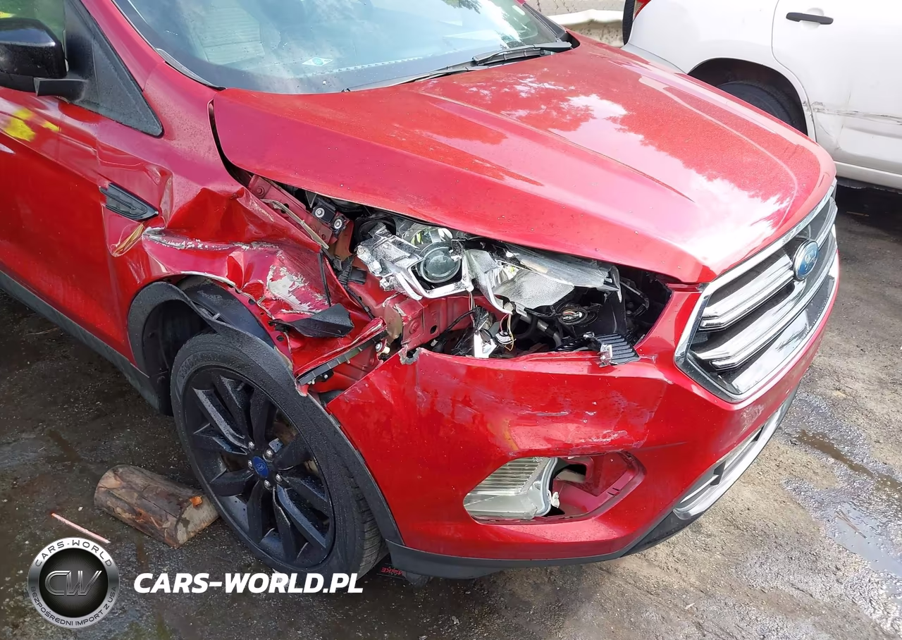 2017 Ford Escape Se VIN:1FMCU0GD9HUA19107 - 6