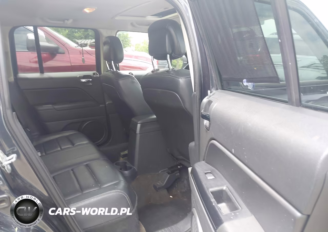 2014 Jeep Patriot High Altitude VIN:1C4NJPFAXED737363 - 8