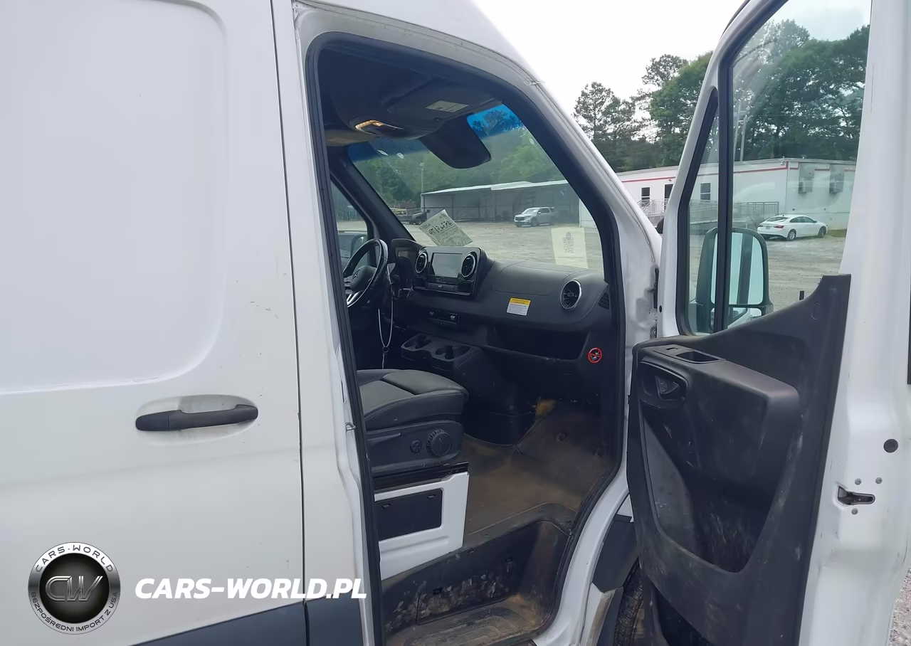 2020 Mercedes-Benz Sprinter 2500 High Roof I4 VIN:W1W40CHY4LT027657 - 5