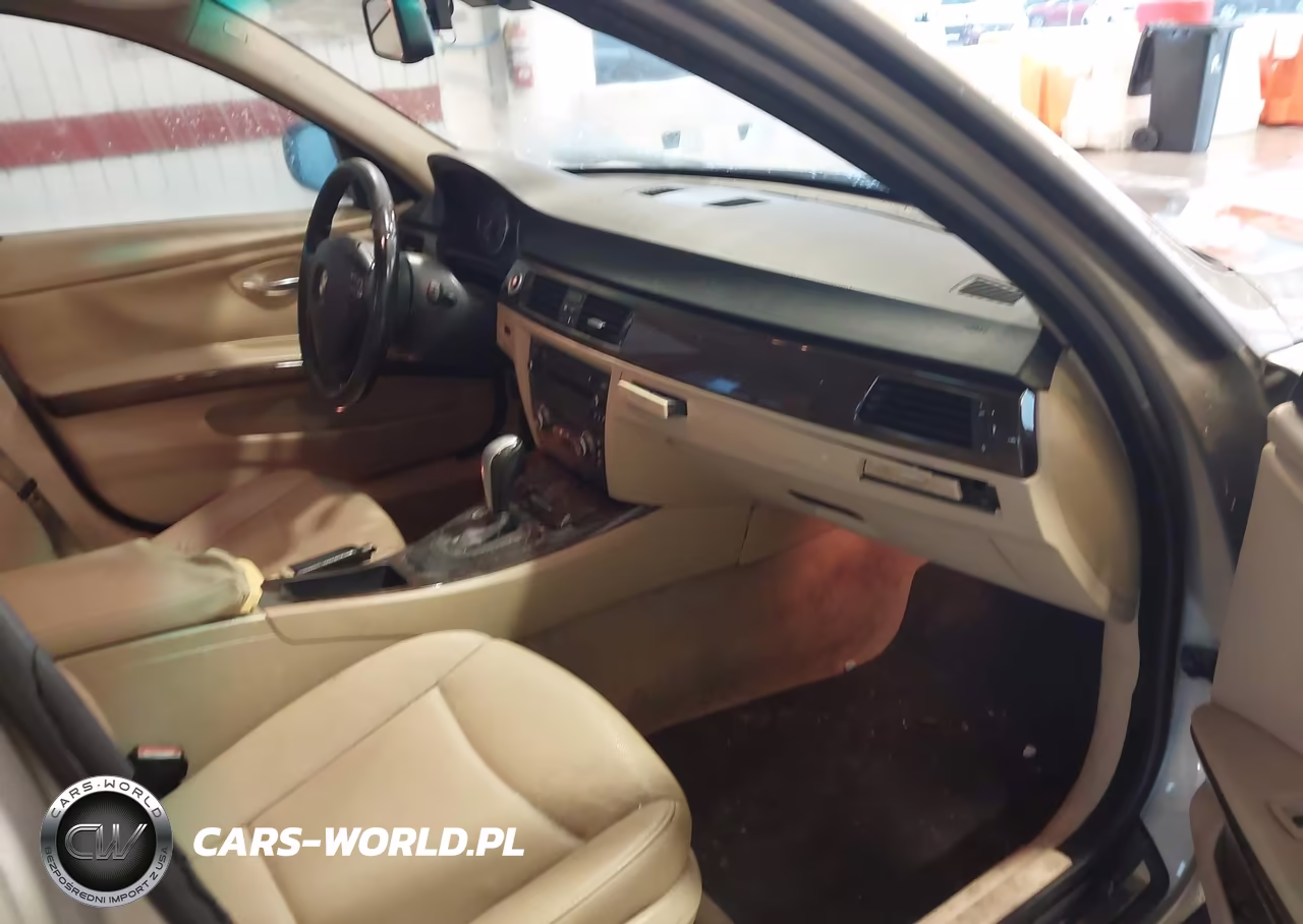 2009 BMW 328I VIN:WBAPH77579NL82154 - 5