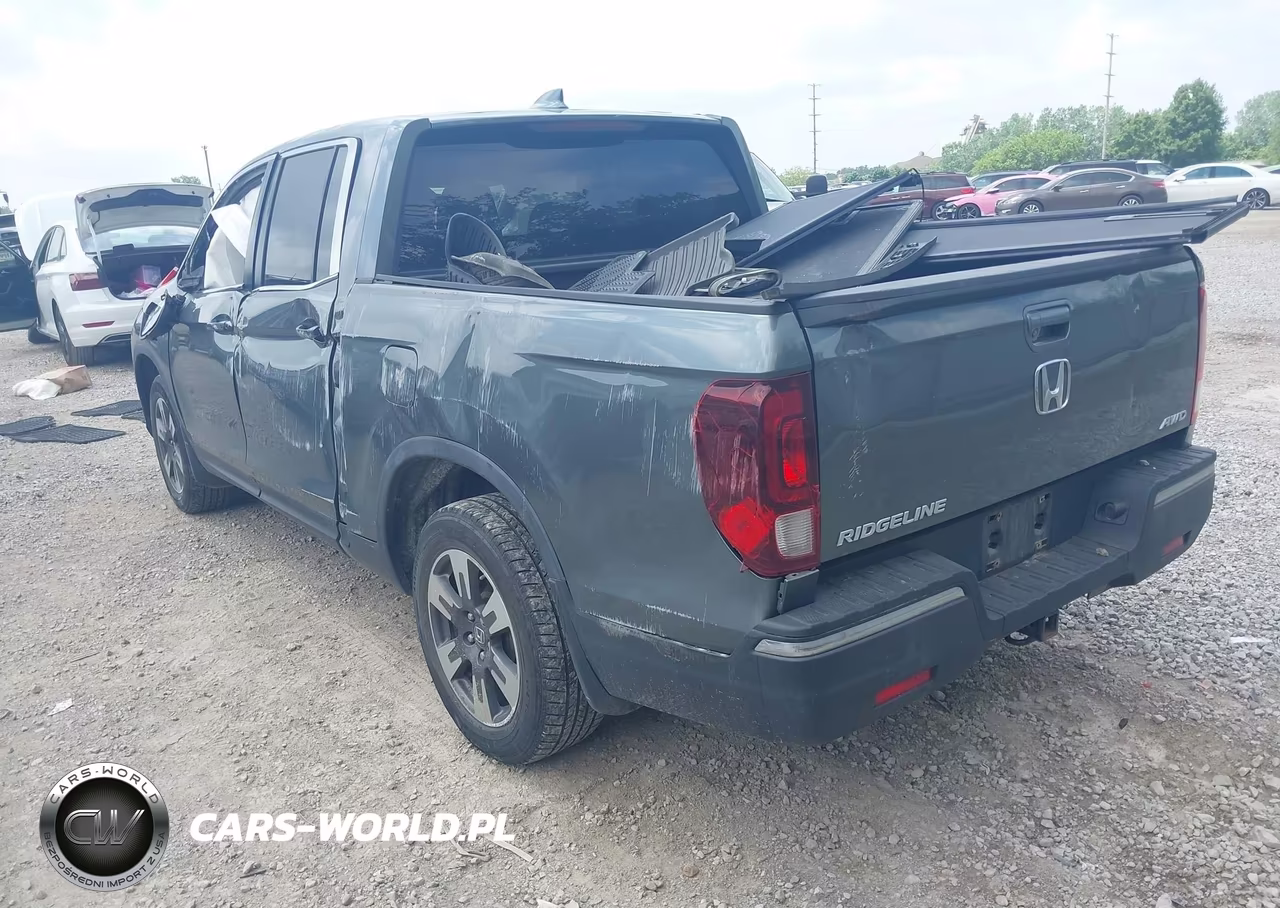 2017 Honda Ridgeline Rtl-T VIN:5FPYK3F63HB016093 - 3