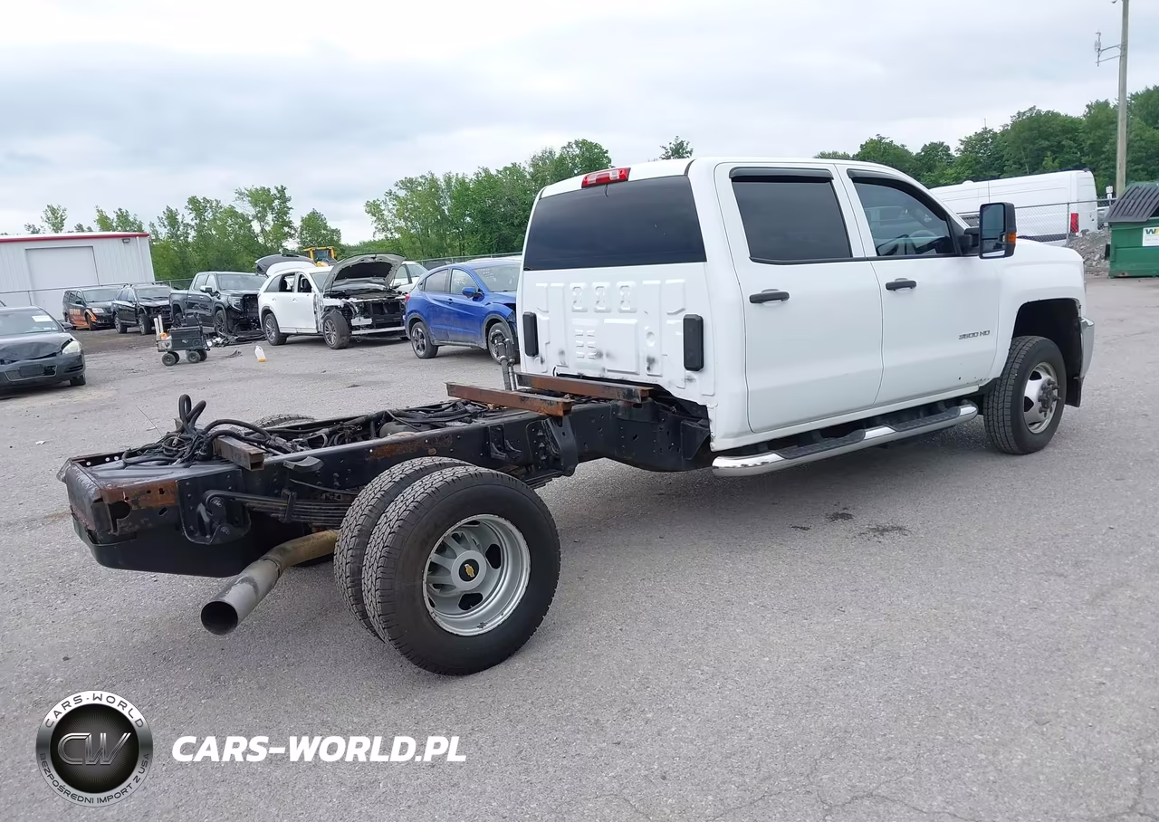 2018 Chevrolet Silverado 3500Hd Chassis Wt VIN:1GB4KYCY3JF162574 - 4