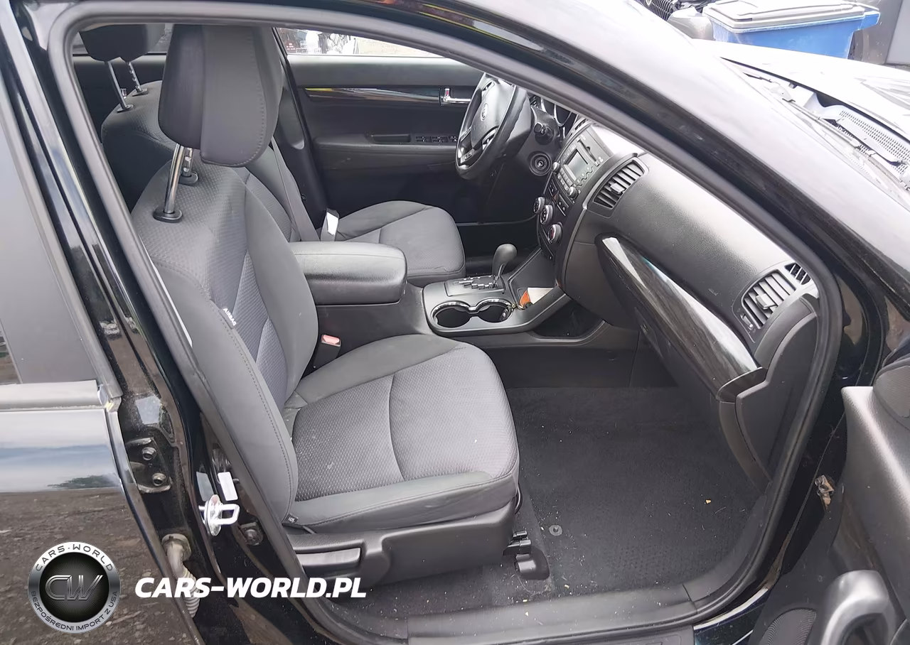 2012 Kia Sorento Lx VIN:5XYKT3A63CG230411 - 5