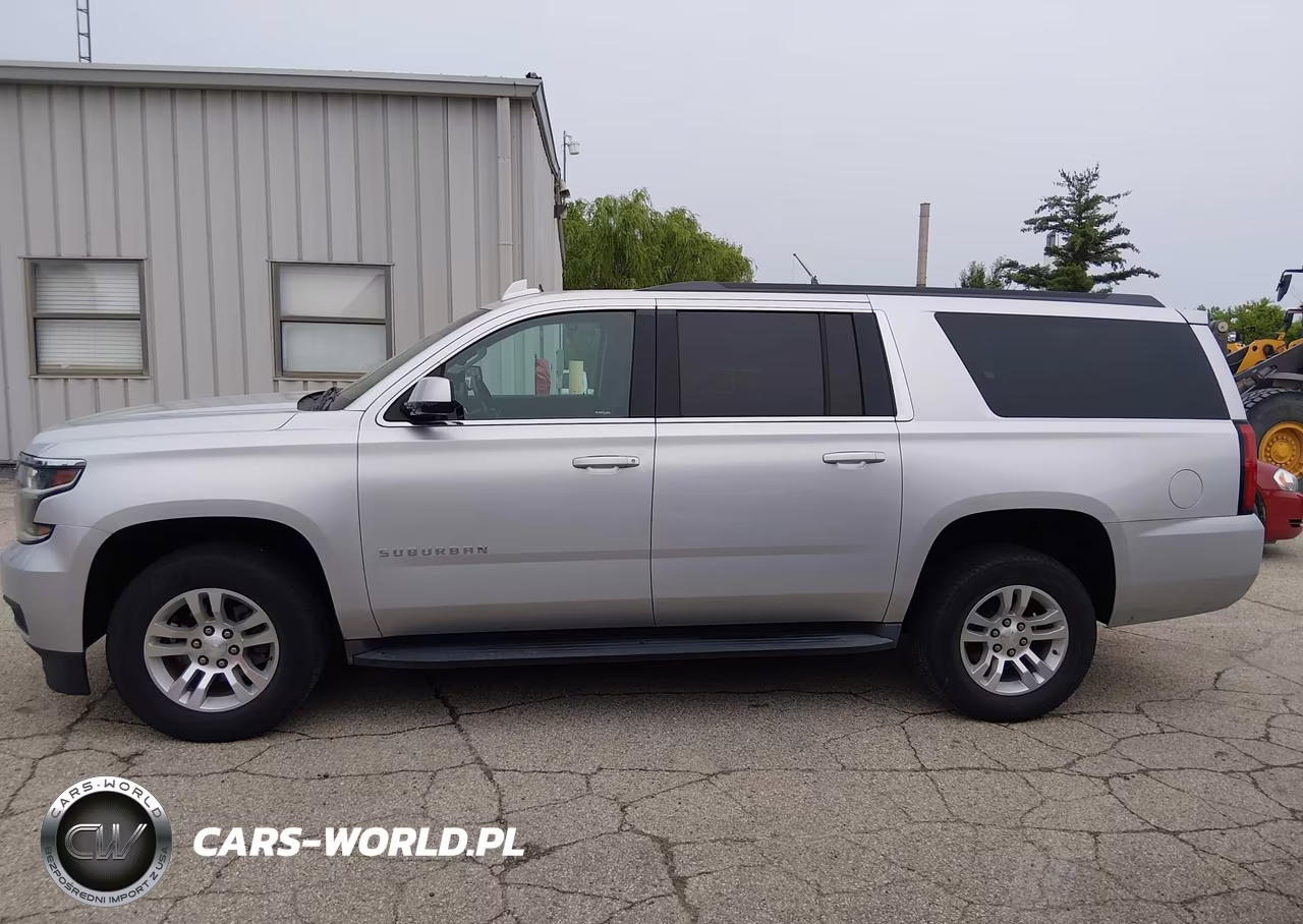2018 Chevrolet Suburban Ls VIN:1GNSKGEC6JR339882 - 17