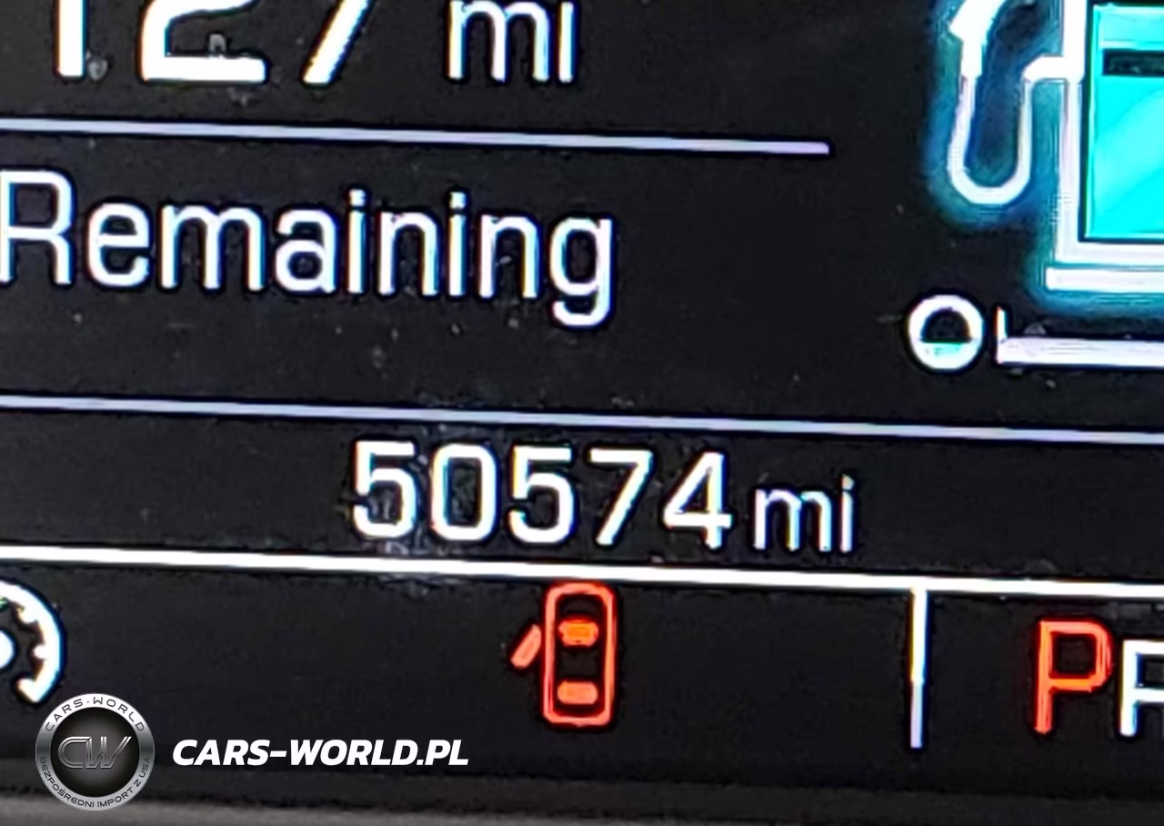 2018 Chevrolet Suburban Ls VIN:1GNSKGEC6JR339882 - 18