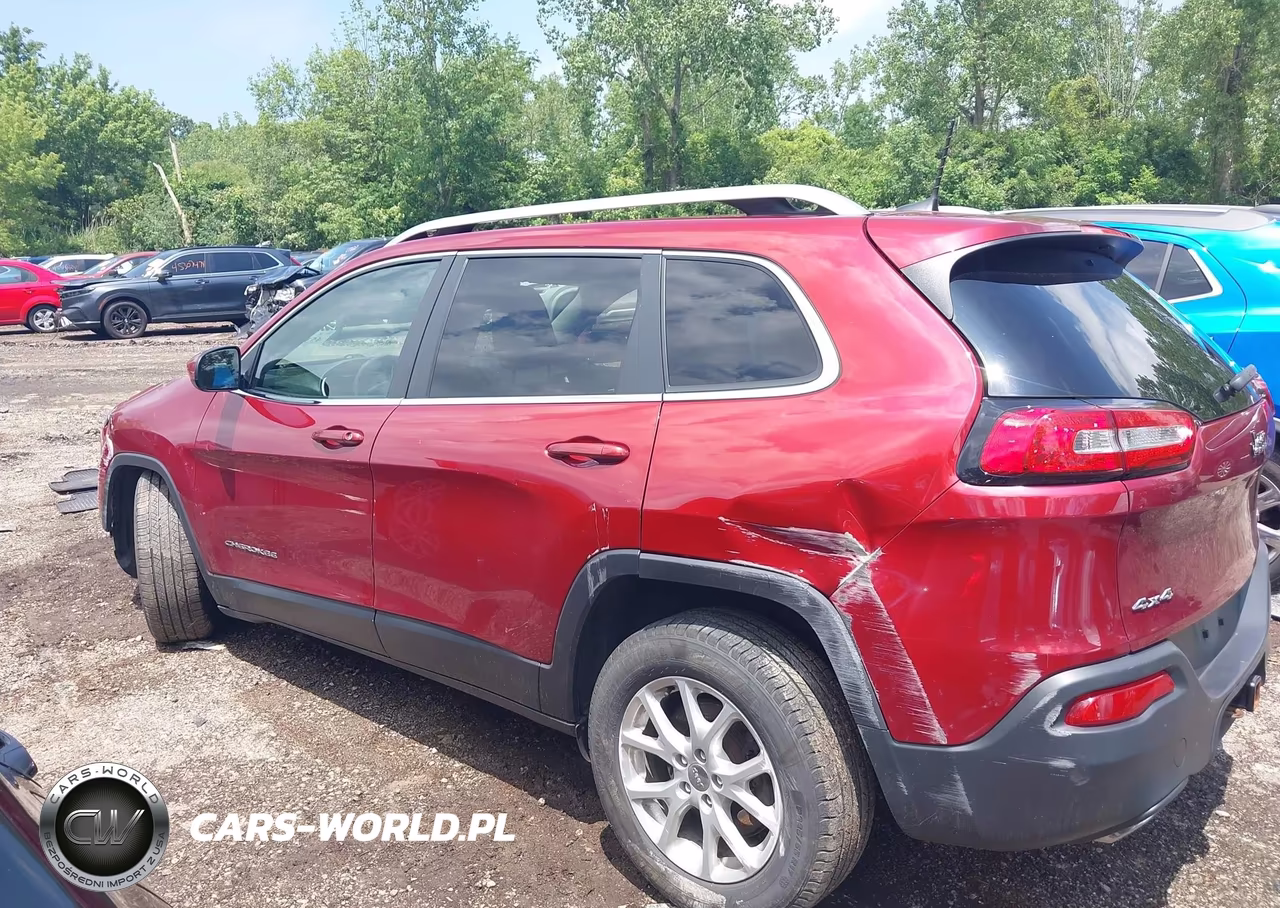 2016 Jeep Cherokee Latitude VIN:1C4PJMCS4GW148661 - 15