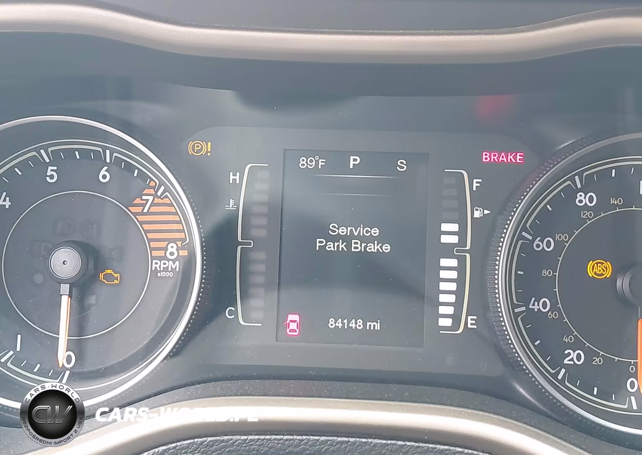 2016 Jeep Cherokee Latitude VIN:1C4PJMCS4GW148661 - 16