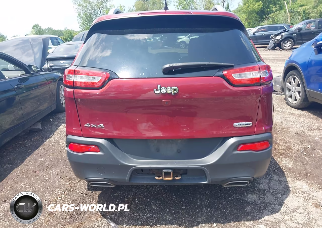 2016 Jeep Cherokee Latitude VIN:1C4PJMCS4GW148661 - 17