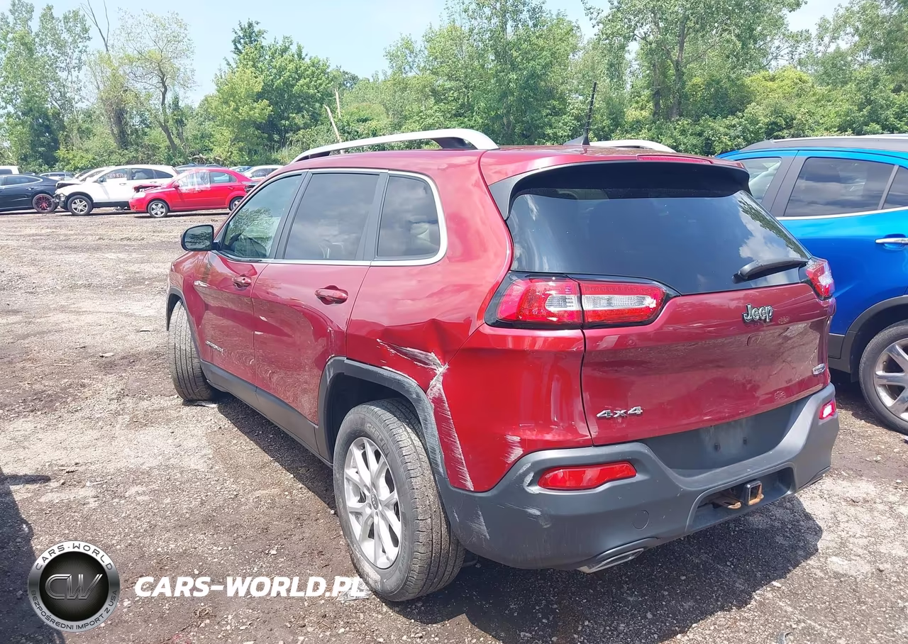 2016 Jeep Cherokee Latitude VIN:1C4PJMCS4GW148661 - 3