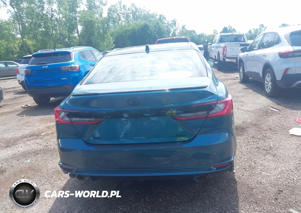 2025 Toyota Camry Xse VIN:4T1DAACK9SU073425 - 17