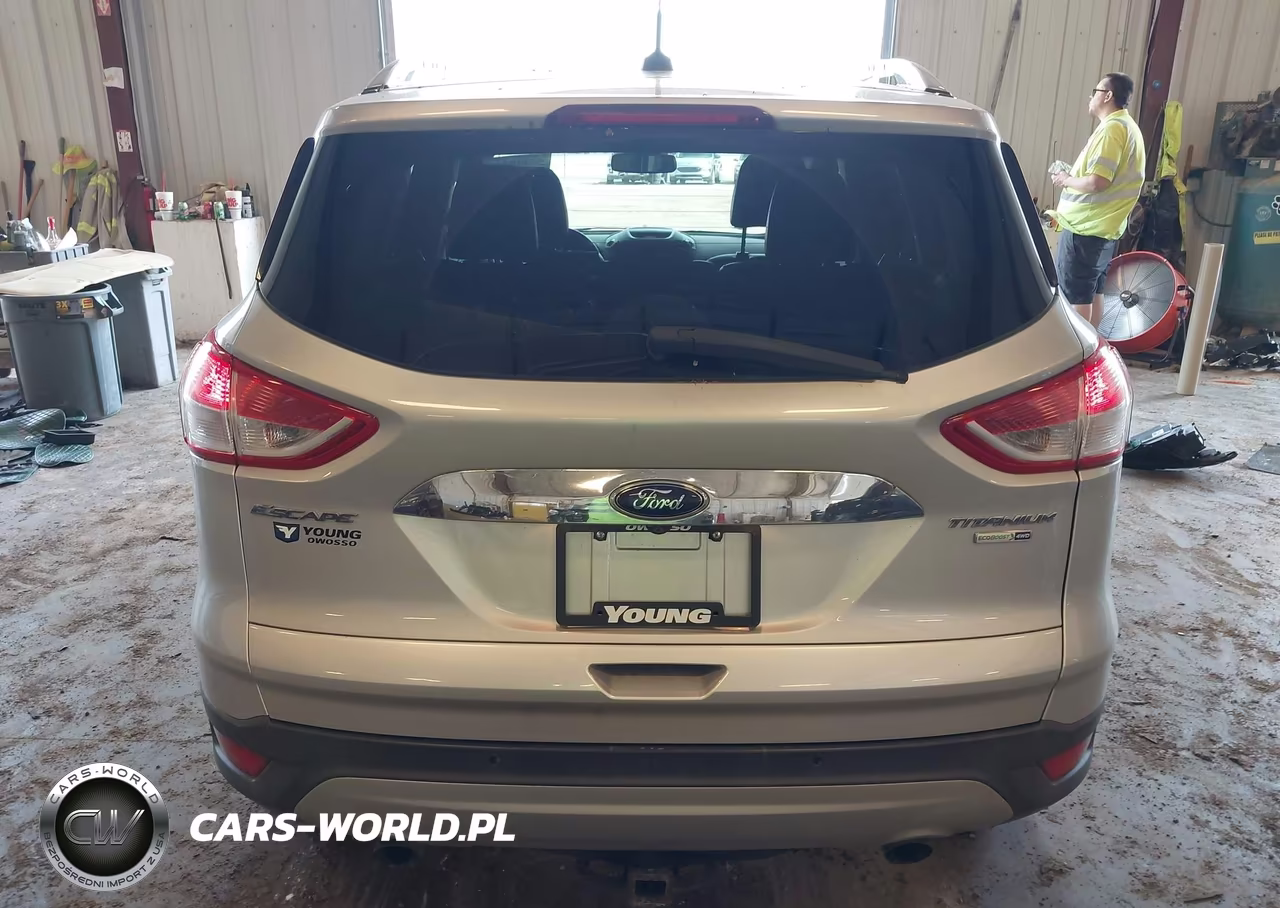 2015 Ford Escape Titanium VIN:1FMCU9JX5FUB92482 - 16