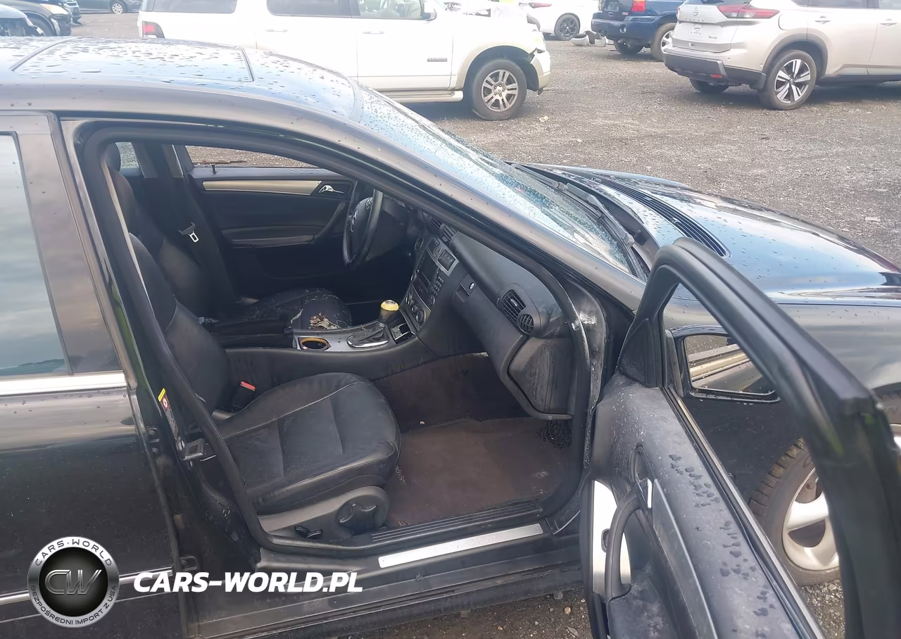 2005 Mercedes-Benz C 230 Kompressor Sport VIN:WDBRF40JX5F616412 - 5