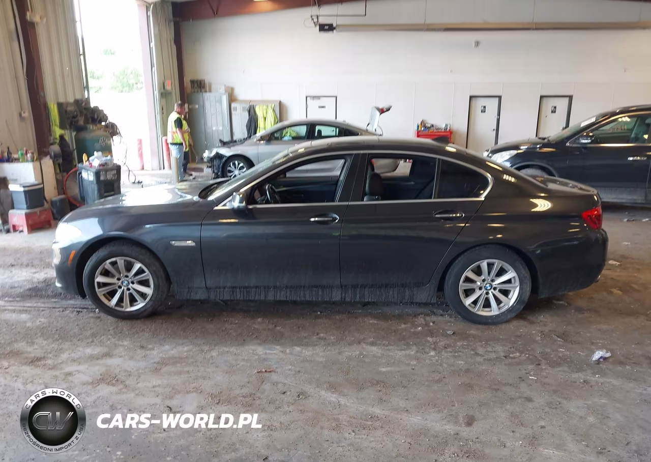2015 BMW 528I xDrive VIN:WBA5A7C5XFD628780 - 14