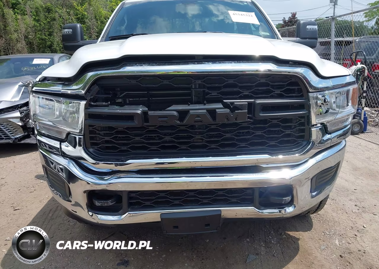 2024 Ram 3500 Tradesman 4X4 8' Box VIN:3C63R3AJXRG272244 - 11