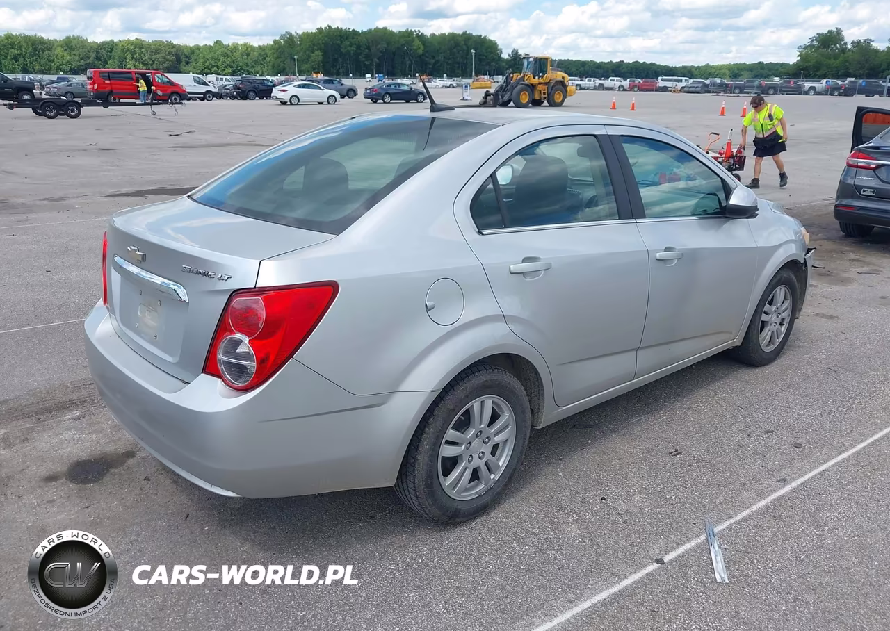 2014 Chevrolet Sonic Lt Auto VIN:1G1JC5SHXE4174405 - 4