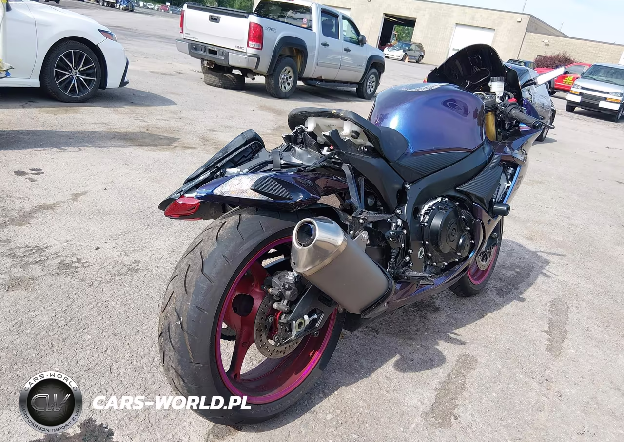 2025 Suzuki Gsx-R750 VIN:JS1GR7MAXS7100403 - 4