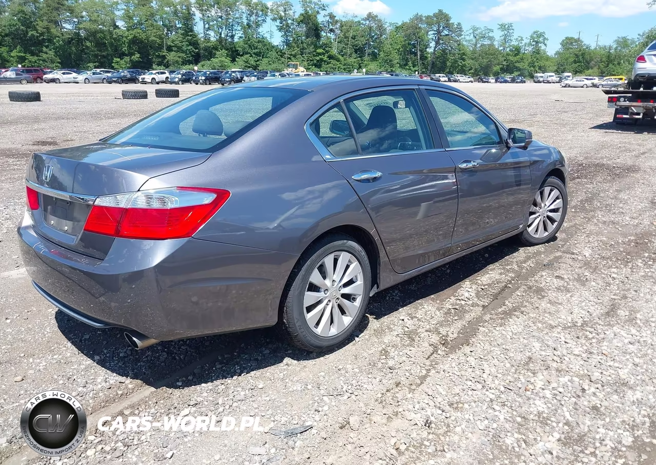 2015 Honda Accord Ex VIN:1HGCR2F74FA203318 - 4