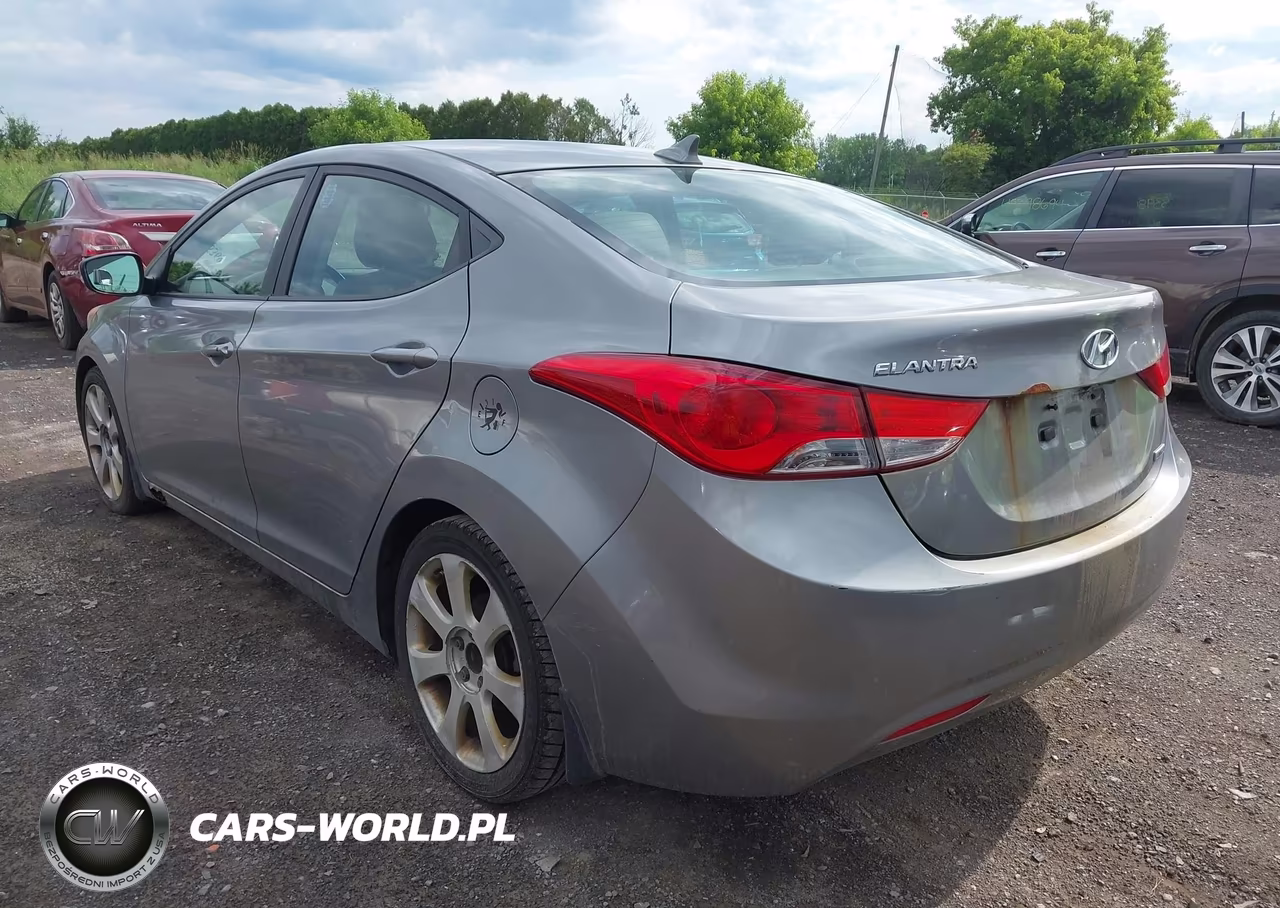 2013 Hyundai Elantra Limited VIN:KMHDH4AE6DU620227 - 3