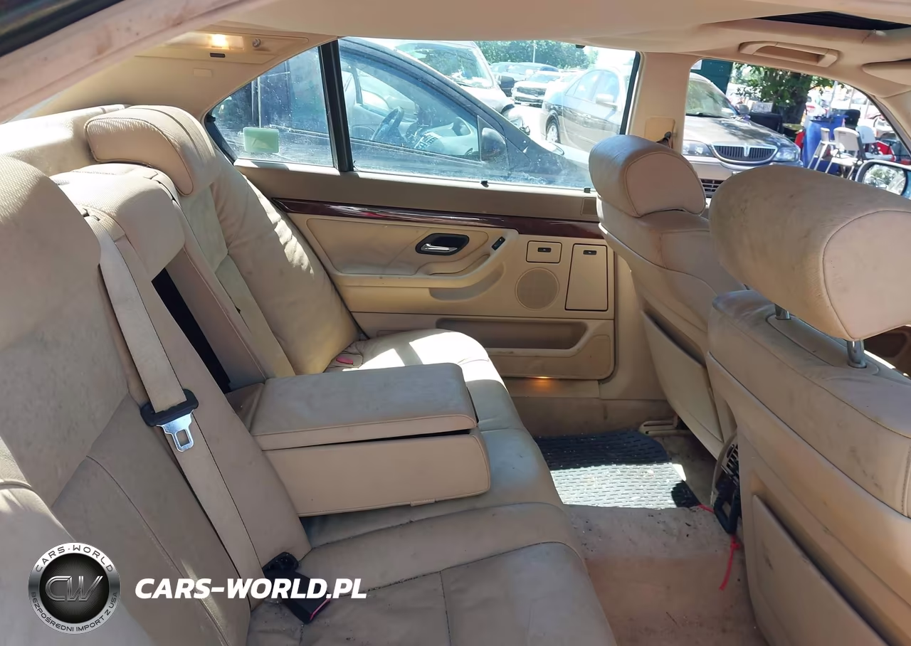 2000 BMW 740Il VIN:WBAGH8341YDP13348 - 8