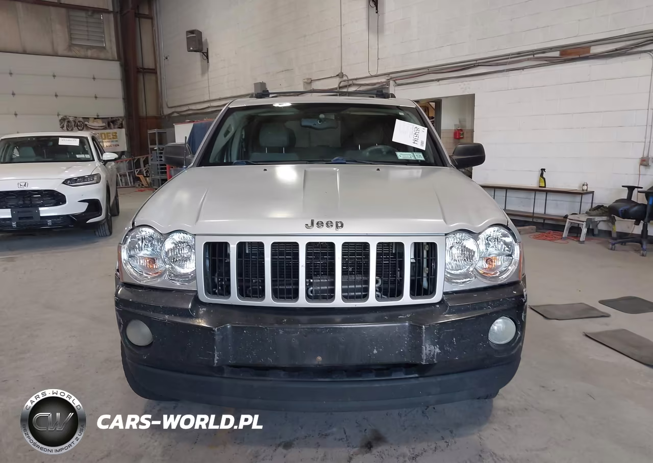 2005 Jeep Grand Cherokee Laredo-Columbia-Freedom VIN:1J4GR48K15C627680 - 12