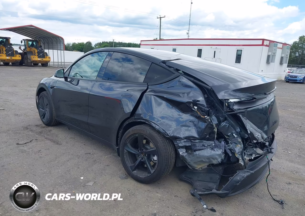 2026 Tesla Model Y Premium Rear-Wheel Drive-Rear-Wheel Drive VIN:7SAYGDED2TF396037 - 3
