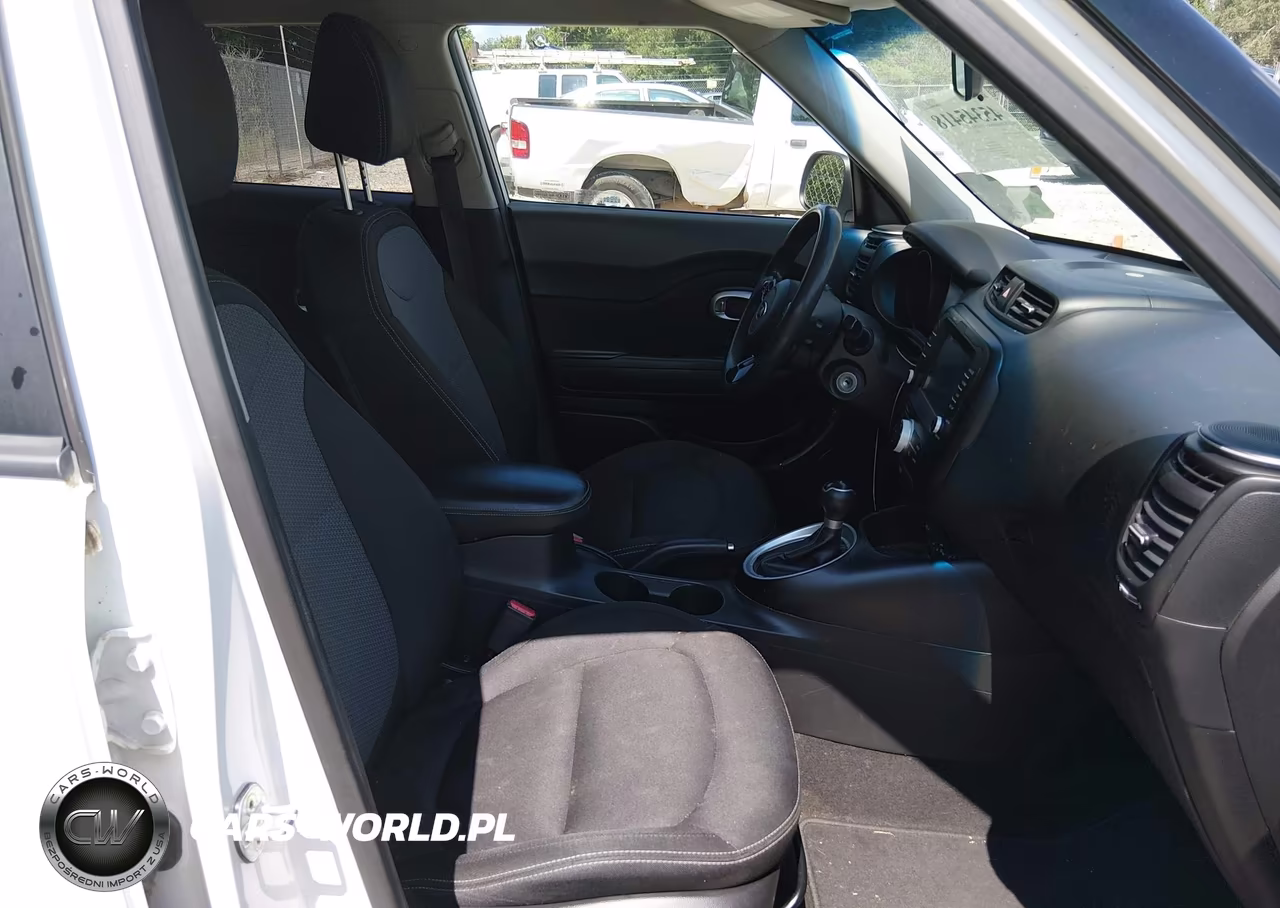 2018 Kia Soul + VIN:KNDJP3A52J7902606 - 5