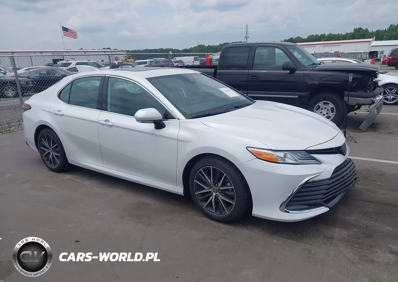 2023 Toyota Camry Xle – zdjęcie 1 z 16