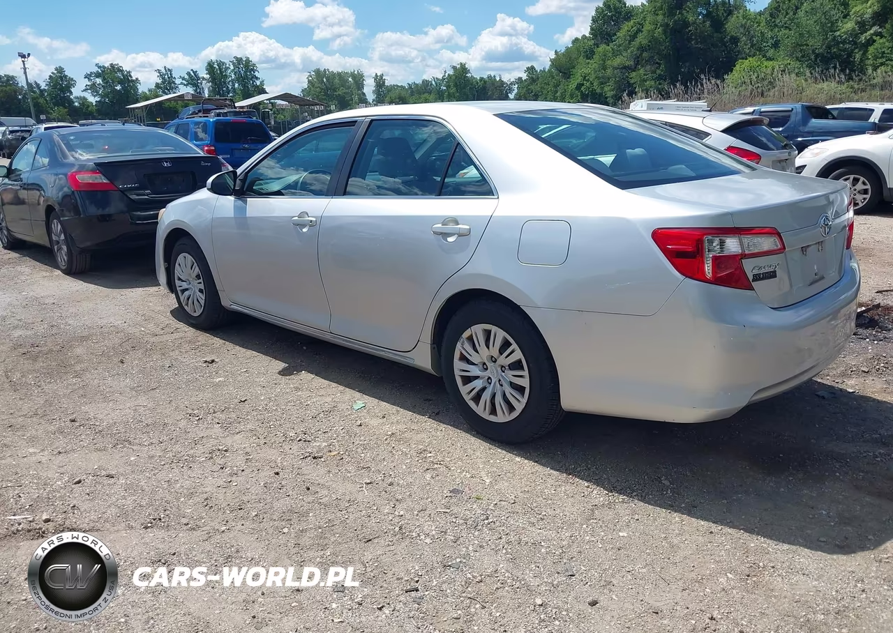 2012 Toyota Camry Le VIN:4T4BF1FK4CR257201 - 3