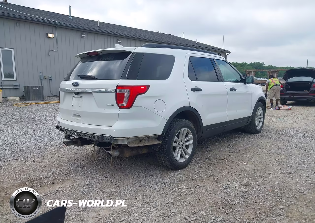 2017 Ford Explorer VIN:1FM5K8BH0HGB03452 - 4