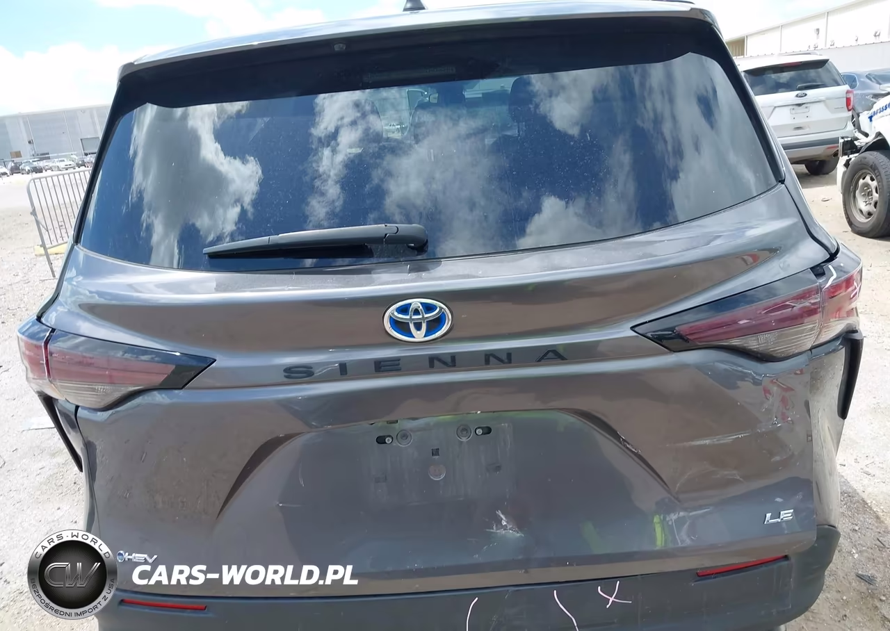 2025 Toyota Sienna Le VIN:5TDKRKEC6SS225214 - 16