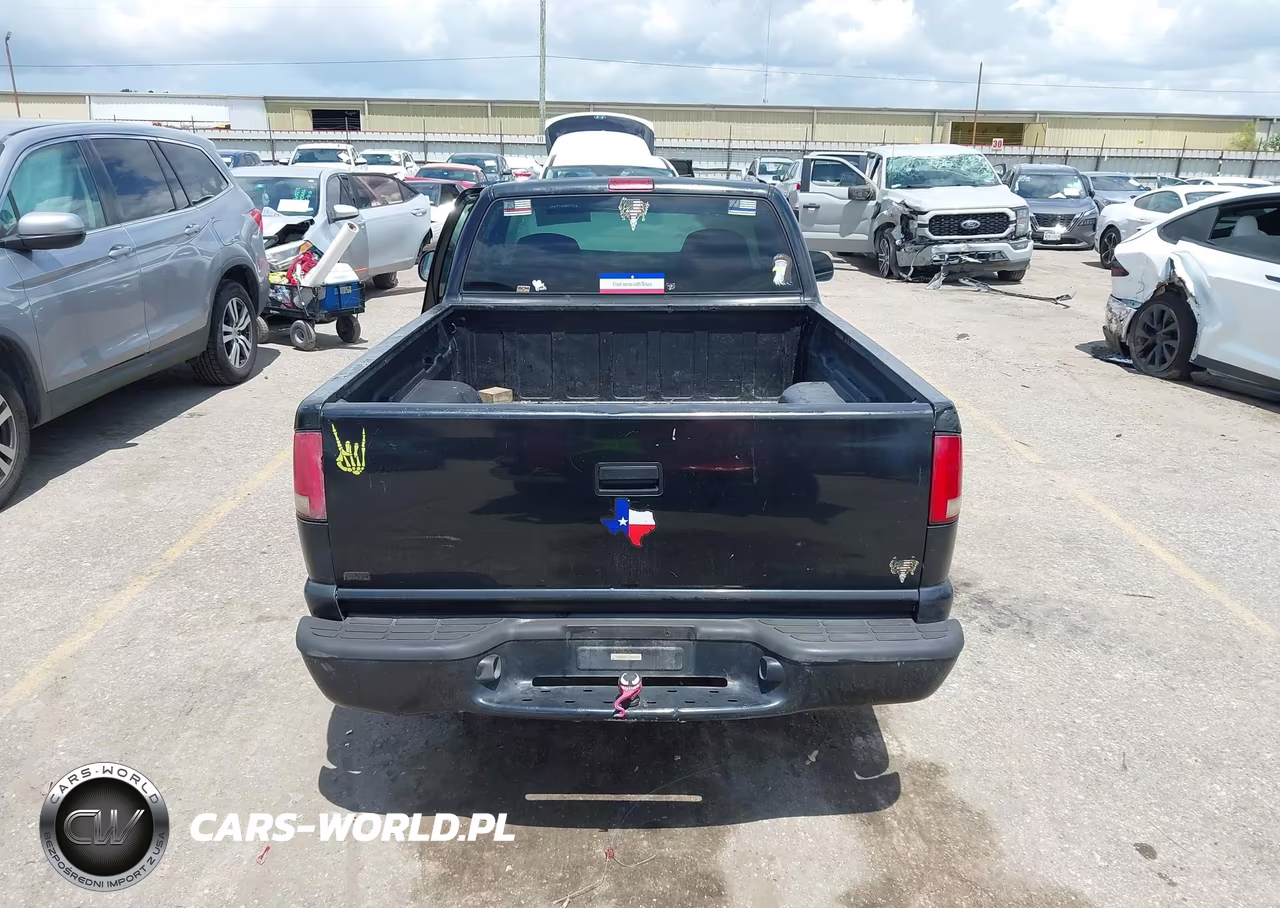 1998 Chevrolet S-10 Fleetside VIN:1GCCS1445W8246904 - 16