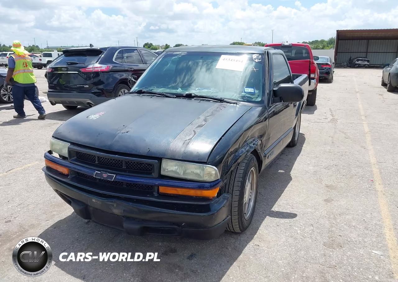 1998 Chevrolet S-10 Fleetside VIN:1GCCS1445W8246904 - 6