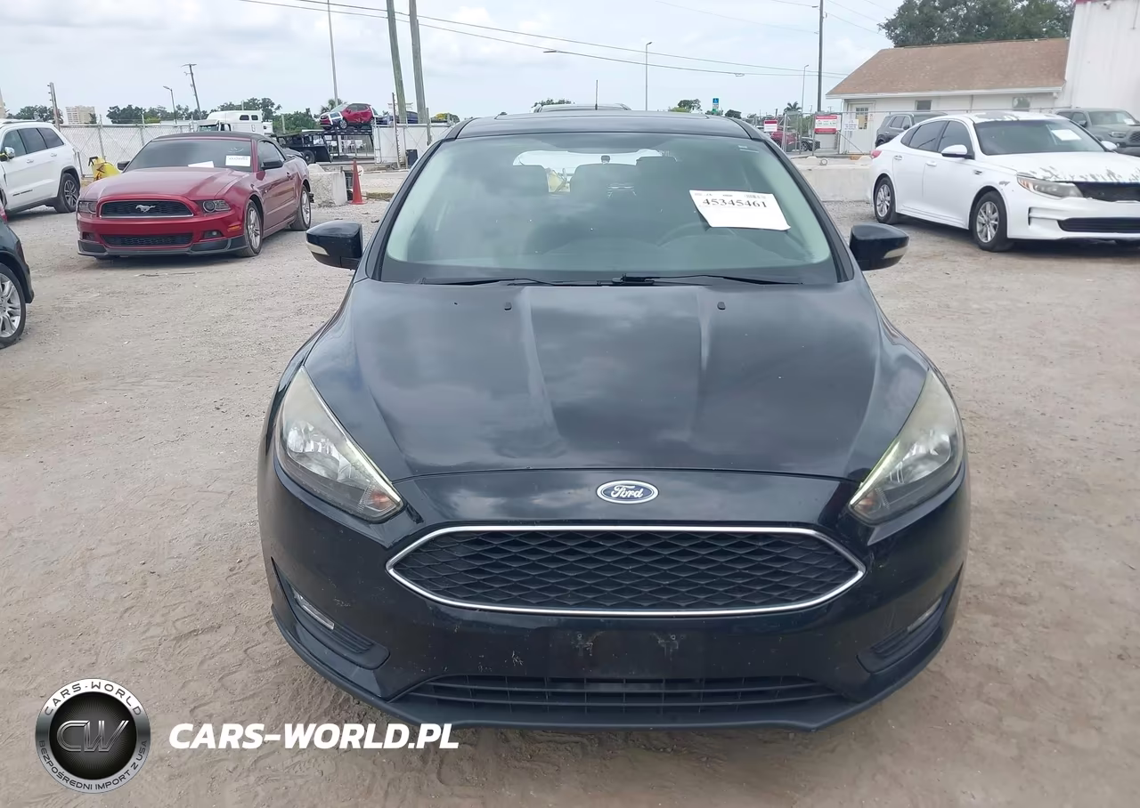 2017 Ford Focus Sel VIN:1FADP3M23HL307947 - 12
