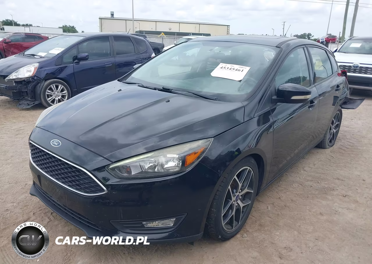 2017 Ford Focus Sel VIN:1FADP3M23HL307947 - 2
