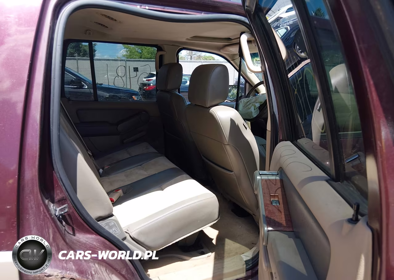 2007 Ford Explorer Eddie Bauer VIN:1FMEU74E47UB55755 - 8
