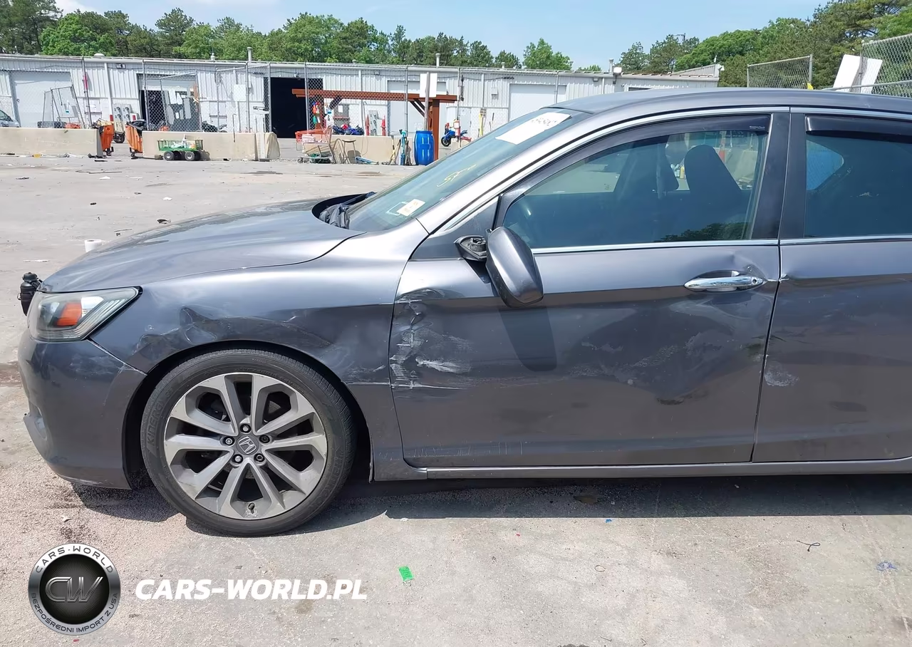 2014 Honda Accord Sport VIN:1HGCR2F55EA094929 - 18
