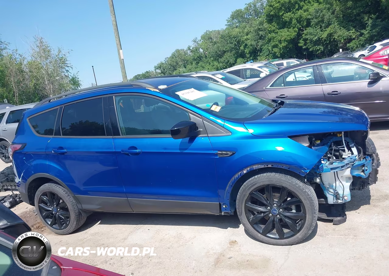 2017 Ford Escape Se VIN:1FMCU0GD1HUD28425 - 14