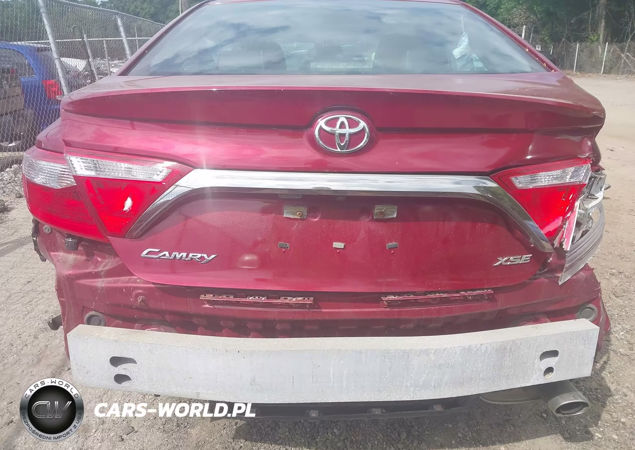 2015 Toyota Camry Xse VIN:4T1BF1FK0FU876490 - 18