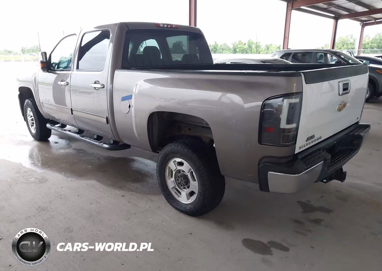 2014 Chevrolet Silverado 2500Hd Lt VIN:1GC1CXCG5EF136660 - 3
