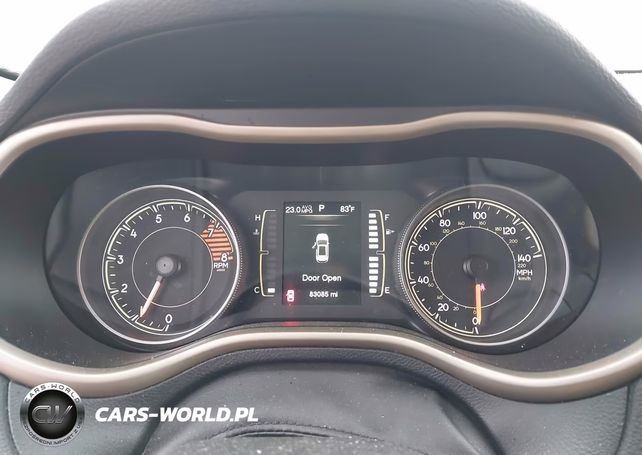 2016 Jeep Cherokee Altitude VIN:1C4PJLAS0GW315336 - 7
