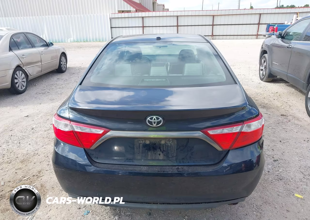 2016 Toyota Camry Se VIN:4T1BF1FK9GU549488 - 16