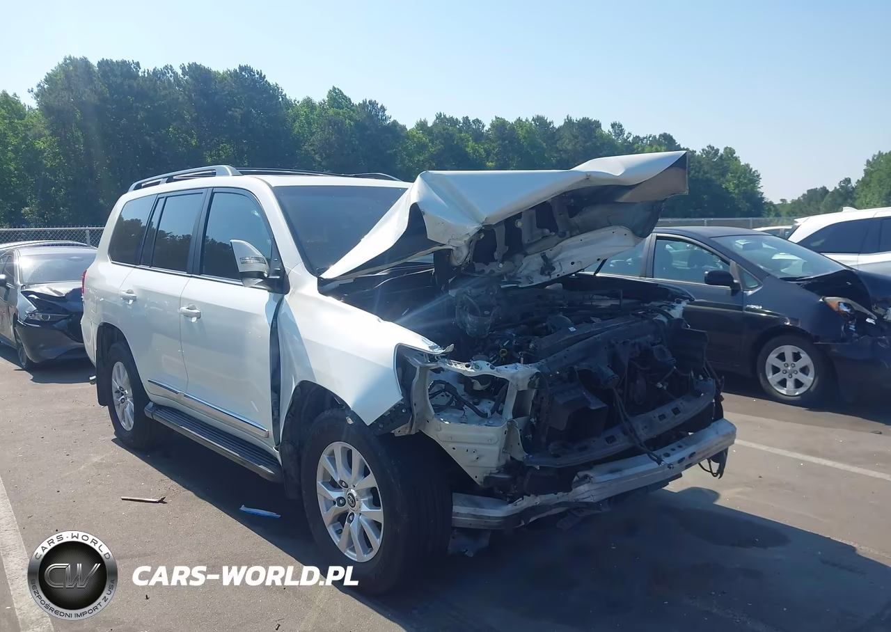 2019 Toyota Land Cruiser V8