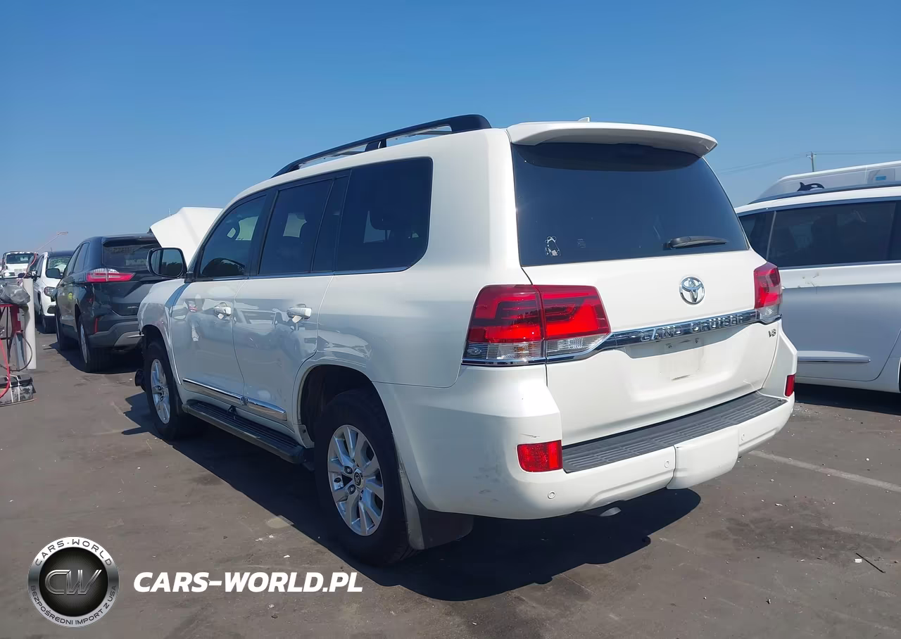 2019 Toyota Land Cruiser V8 VIN:JTMCY7AJ2K4075798 - 3