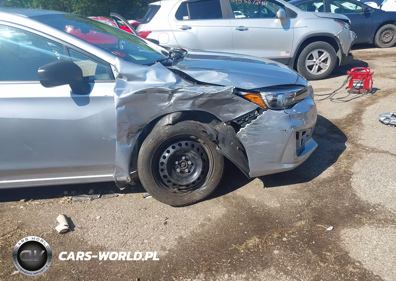 2018 Subaru Impreza 2.0I VIN:4S3GKAA60J3610174 - 6