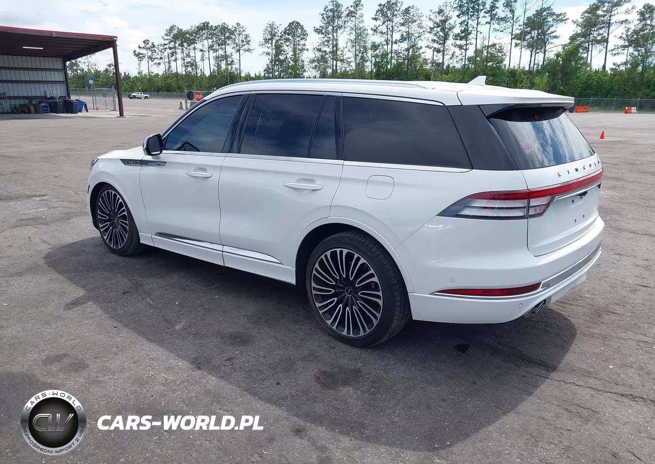 2020 Lincoln Aviator Black Label VIN:5LM5J9XC4LGL05660 - 3