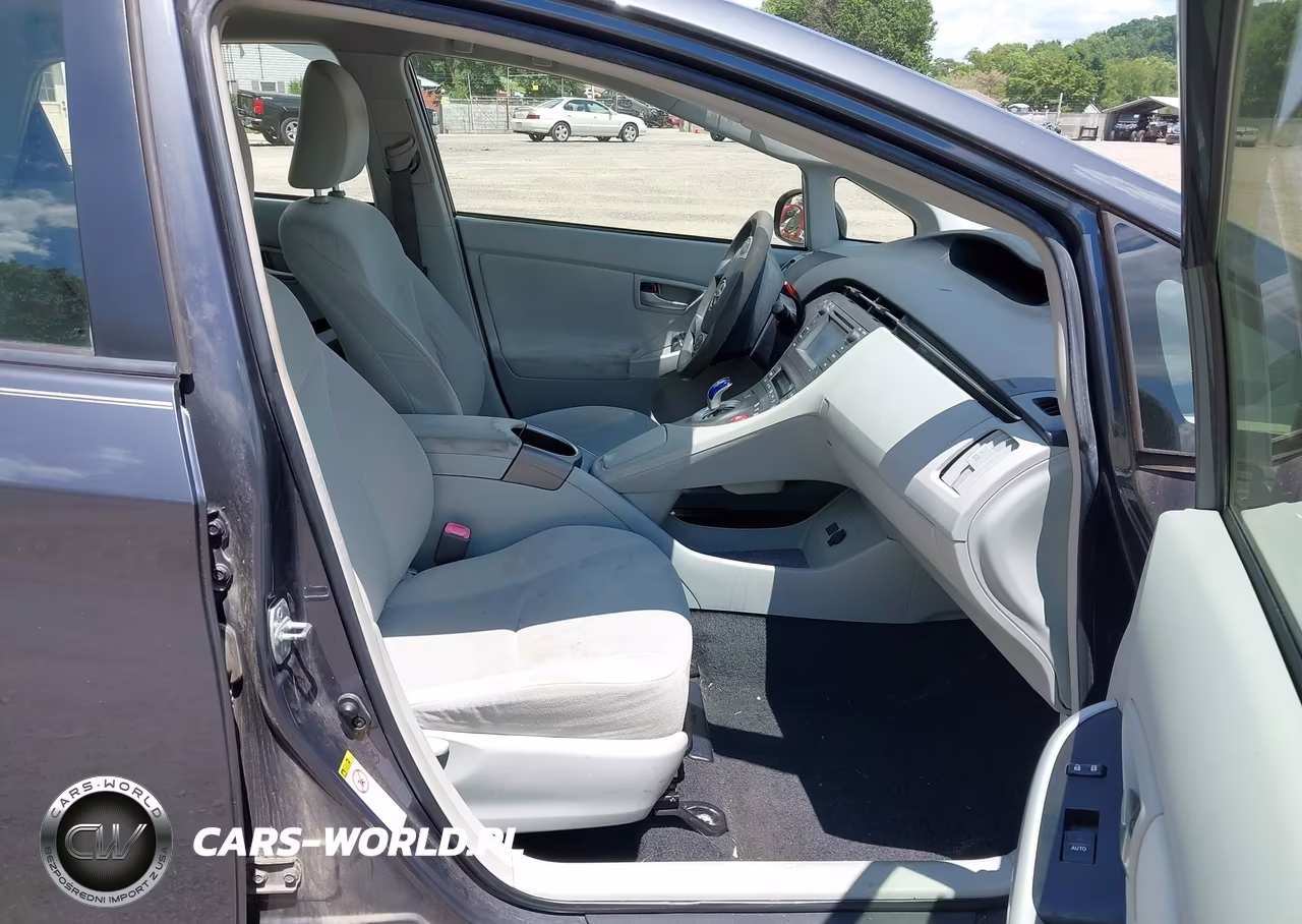 2012 Toyota Prius Two VIN:JTDKN3DU4C1575905 - 5