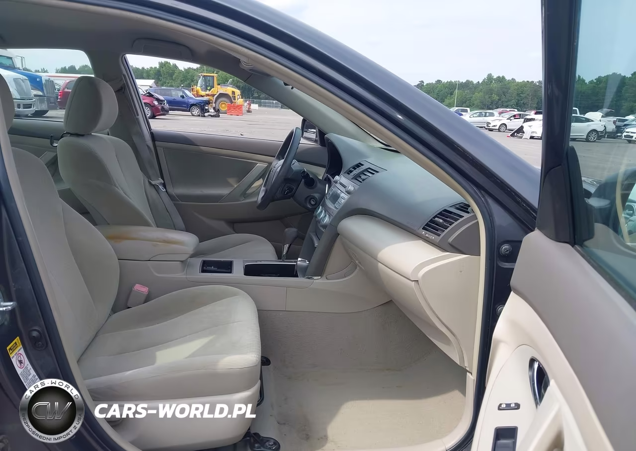 2009 Toyota Camry Le VIN:4T1BE46KX9U917541 - 5