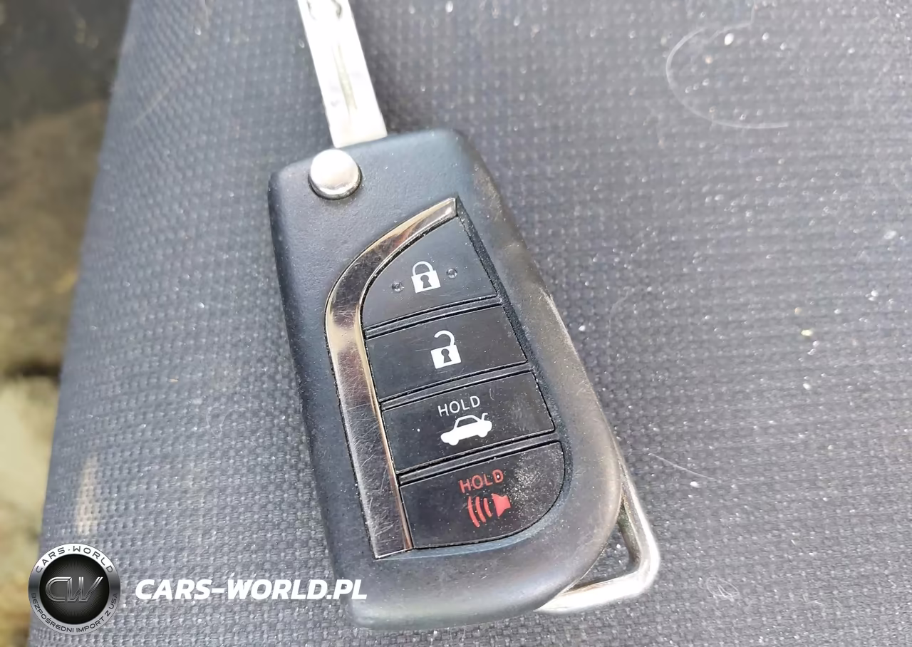2021 Toyota Corolla Le VIN:5YFEPMAE4MP211989 - 11