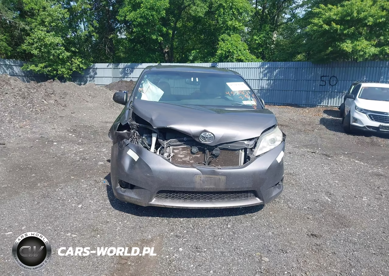 2016 Toyota Sienna Le 8 Passenger VIN:5TDKK3DC6GS738580 - 12